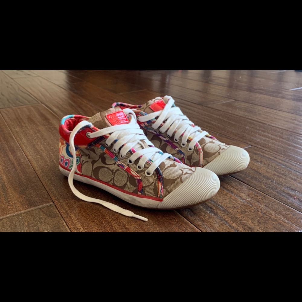 Zoe Coach shoes size 7